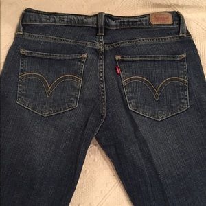 Levi's too superlow 524 skinny jeans, size 5M.